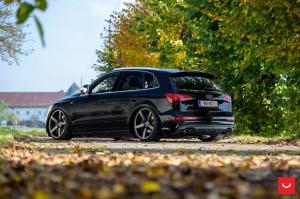 Audi SQ5 TDI on Vossen Wheels (CV3R) 2016 года 